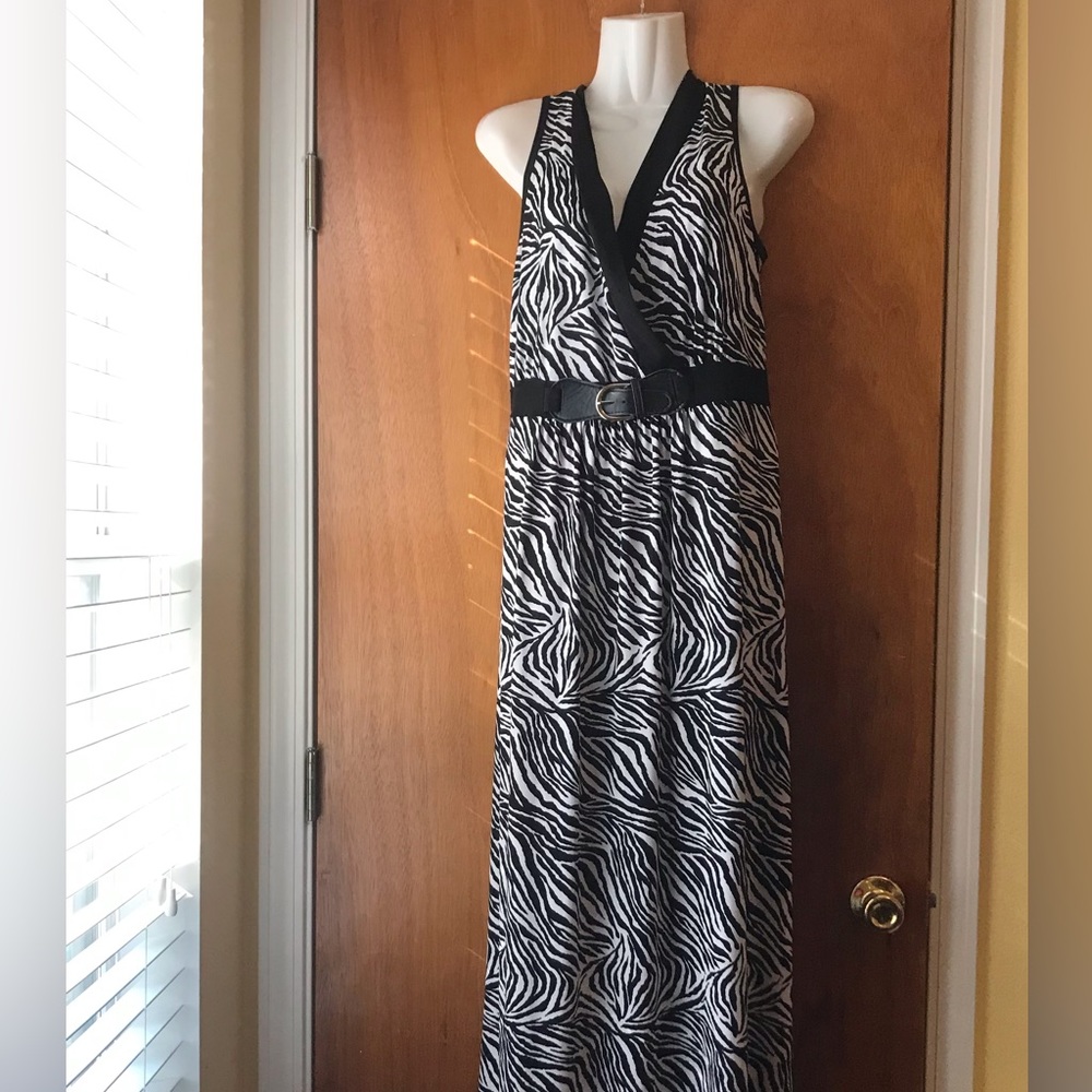 Susan Lawrence Maxi Zebra Print Dress | Floor length NWOT